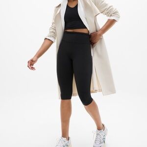 Athleta Ultra High Rise Elation Crop L